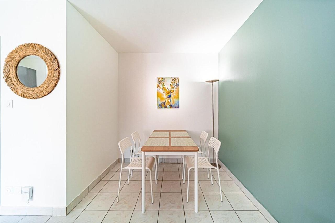 Appartement Cosy Avec Balcony And Garage-Charpennes Villeurbanne Exterior photo